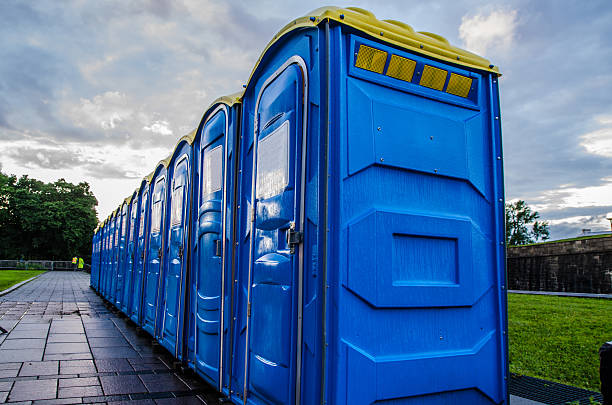 Best Luxury portable toilet rental  in Flora, IN